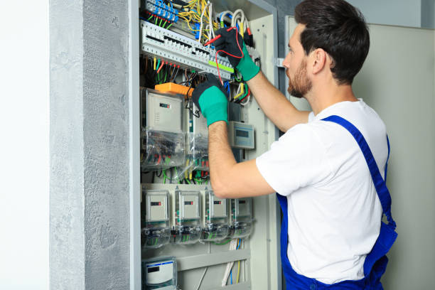 Best Licensed Electrician  in St Francis, MN