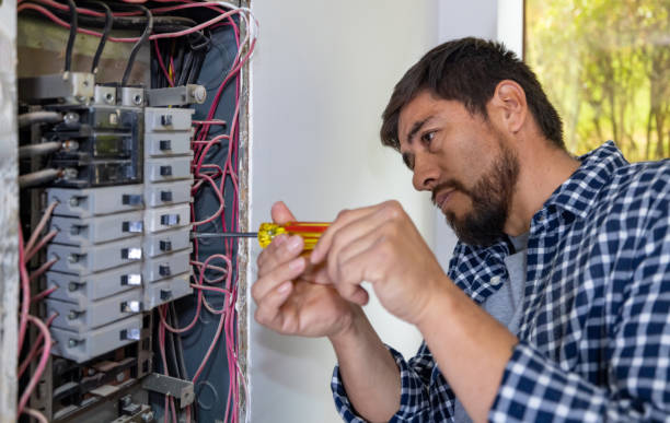 Best Licensed Electrician  in St Francis, MN